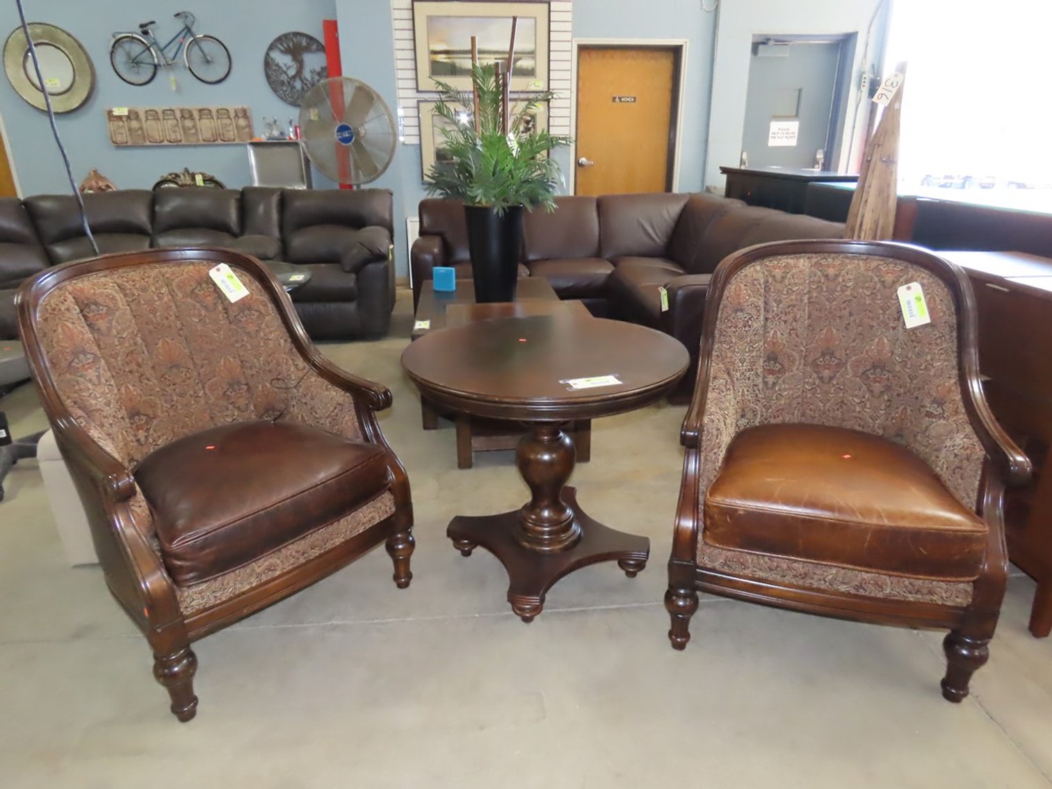 Image for Model Home Furniture/Decor & New Home Goods