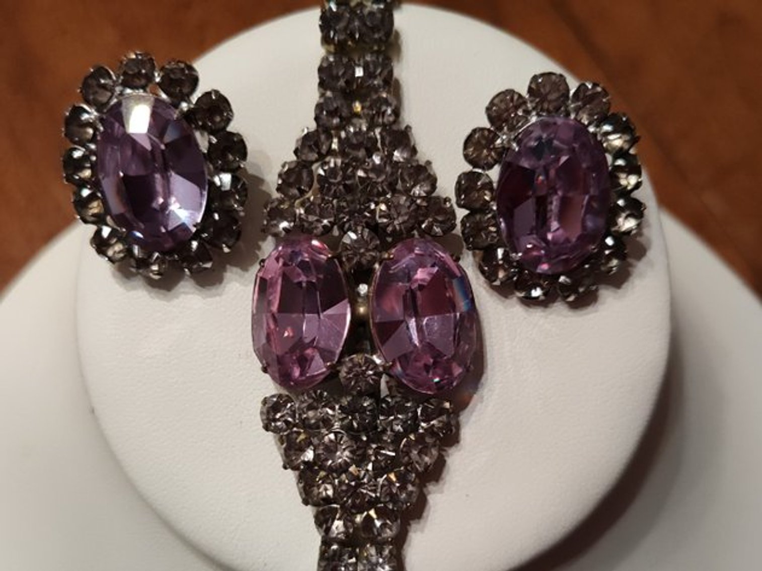 Image for McClure Antiques and Vintage Hats/Jewlery