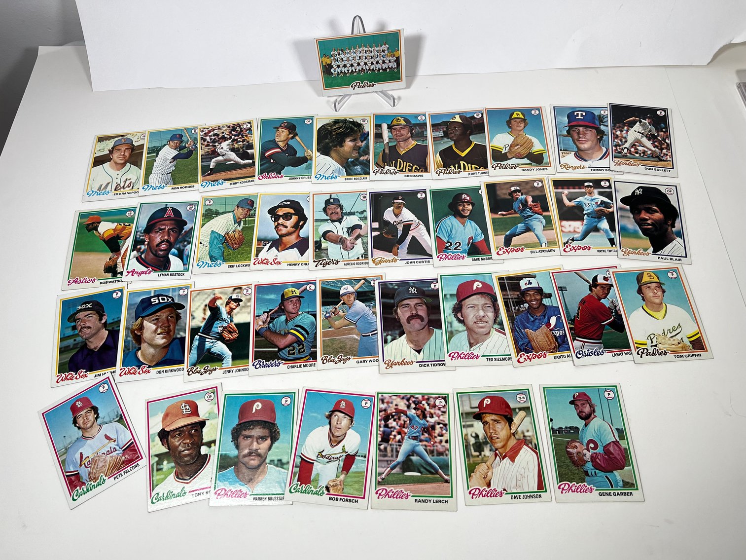 Image for SPORTS CARDS & COLLECTIBLES - NFL, MLB, NBA & MORE