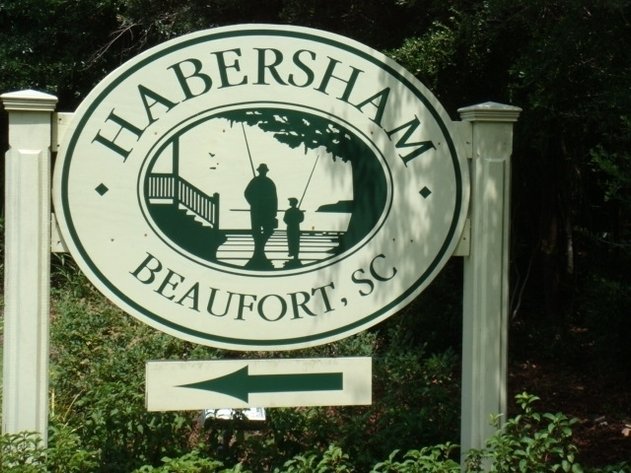 Image for .28± Acre Corner Lot Near River Place Park on Habersham in Beaufort, SC (Beaufort County)