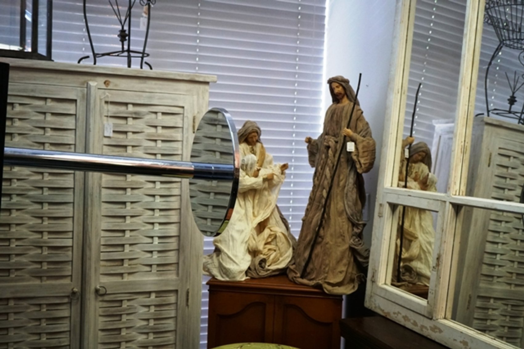 Image for Online Only Liquidation Auction of Festivity Retail Stores FF&E and Remaining Inventory