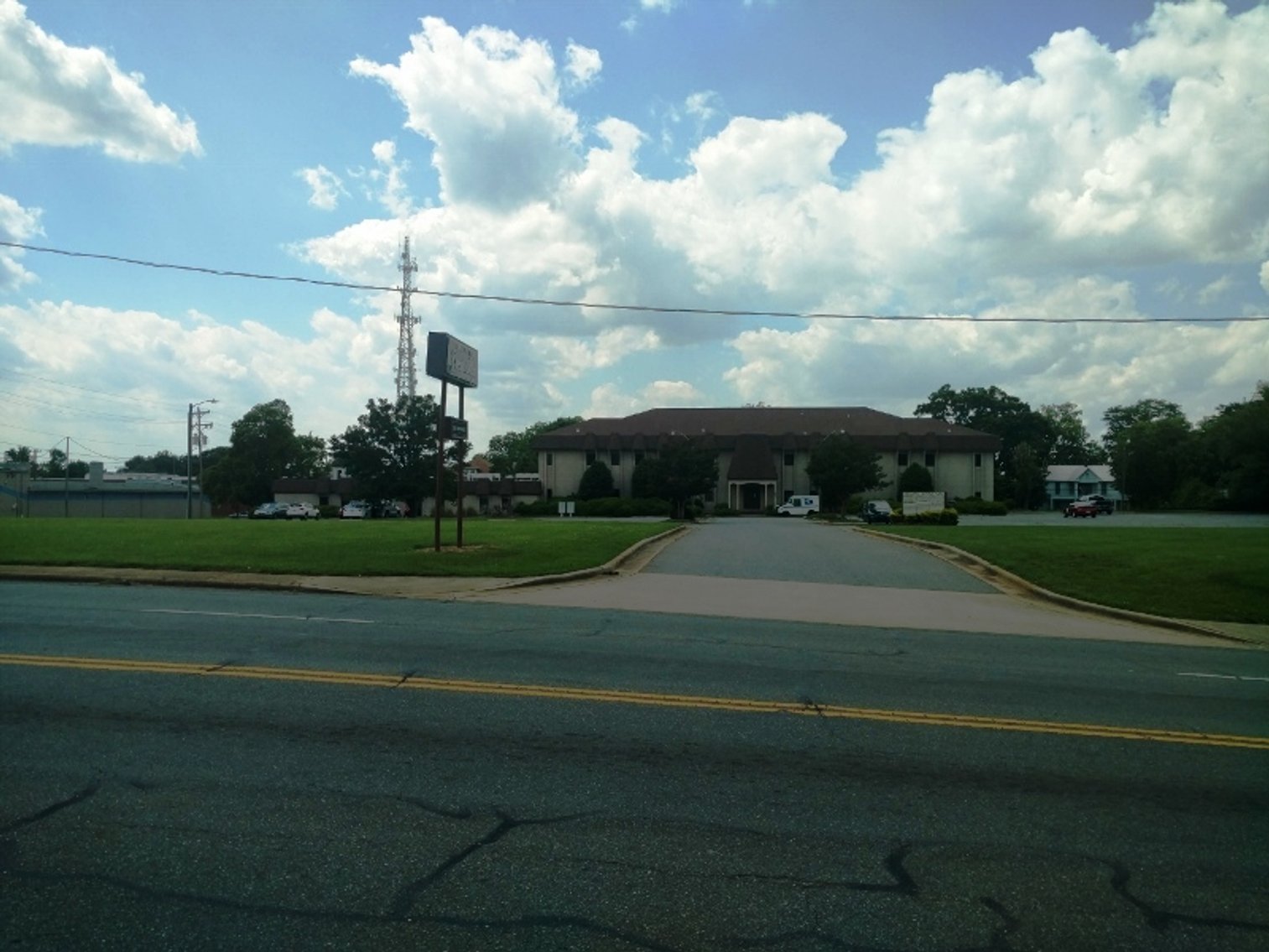 Image for 26,000±SF Office Bldg & 2 Outparcels on 3.8± Acres in Burlington, NC (Alamance County)
