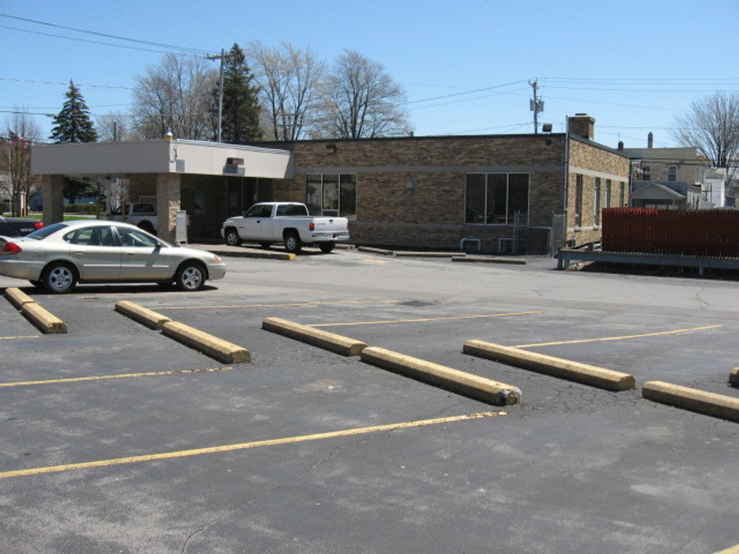 Image for 2,956±SF Former Bank Branch in Newfane, NY (Niagara County)