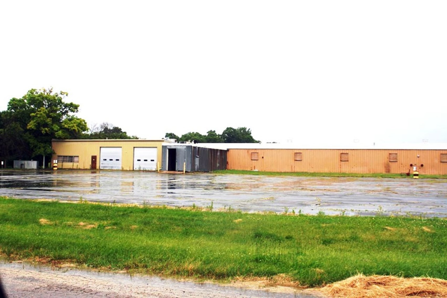 Image for Lender Owned Absolute Auction of 176,200±SF Industrial/ Manufacturing Bldg. on 32± Acres in Byron, IL (Ogle County)