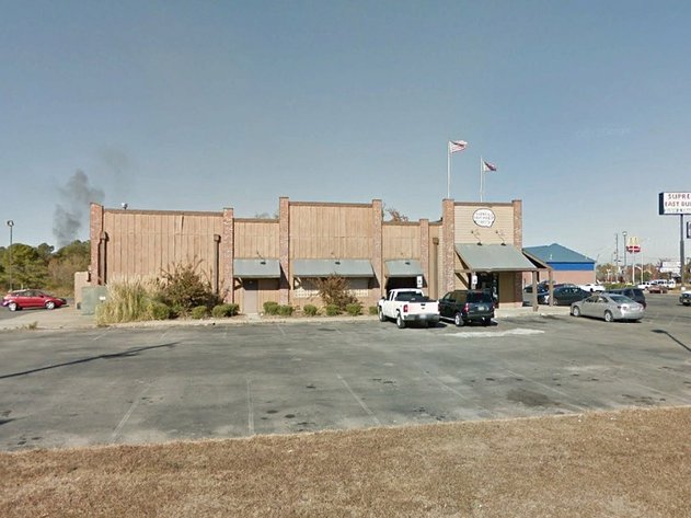 Image for Lender Owned Absolute Auction of Retail & Restaurants in AL-FL-NC-TN-WY