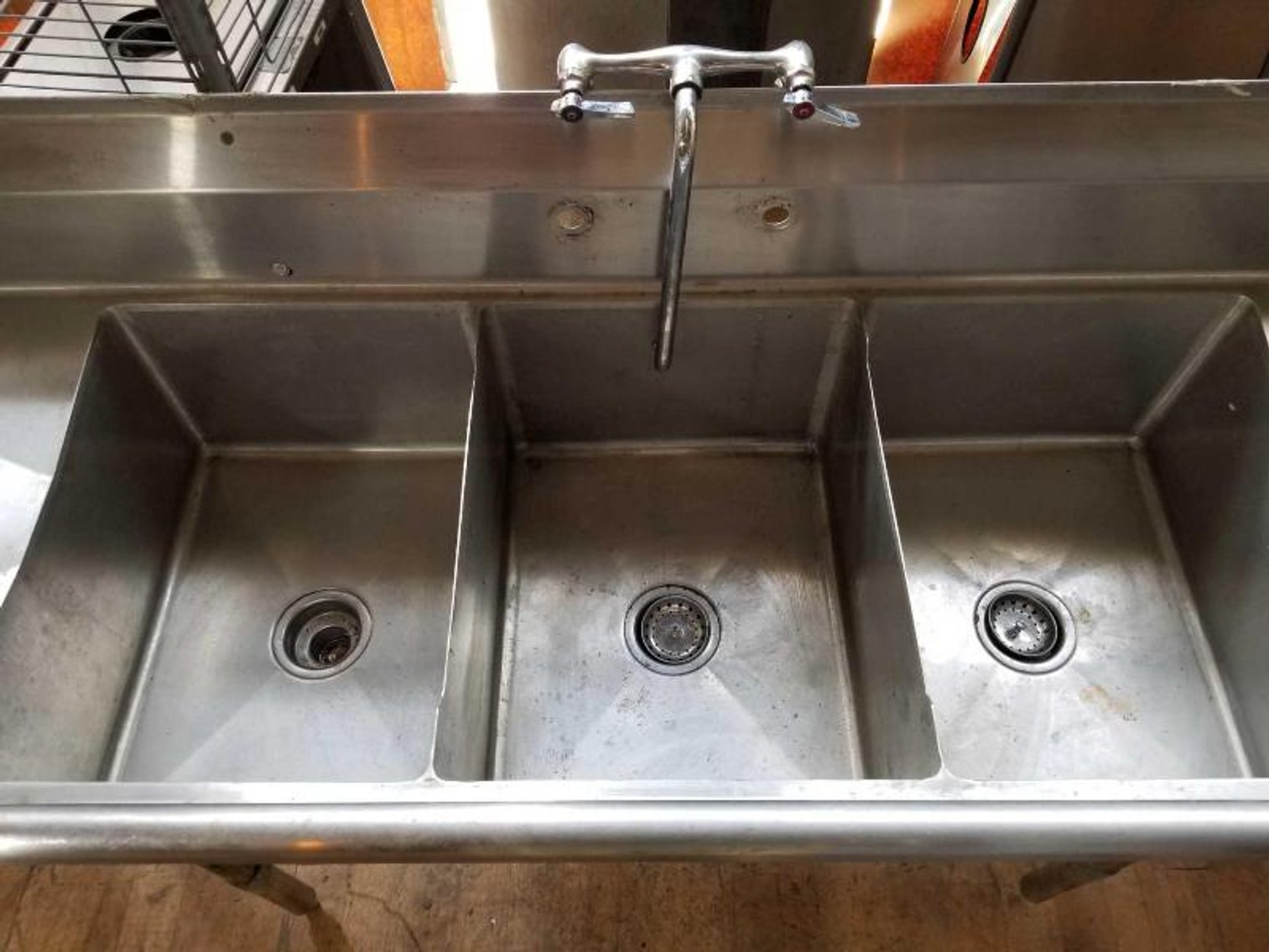 Image for Absolute Auction of Midtown Restaurant FF&E