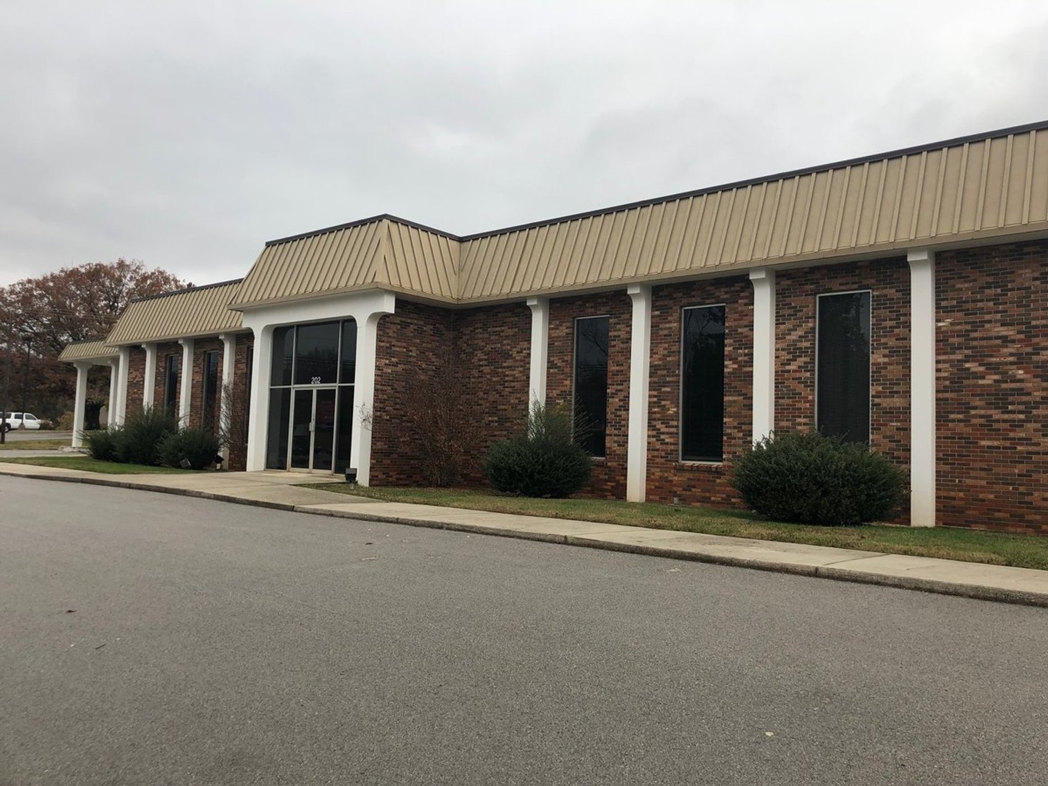Image for 6,585± SF Former Bank Branch at 202 W Main St., Byrdstown, TN 38549 (Pickett County)