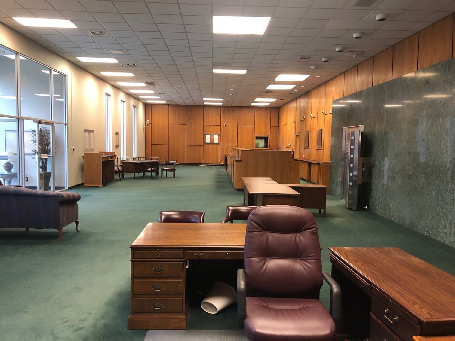 Image for 6,585± SF Former Bank Branch at 202 W Main St., Byrdstown, TN 38549 (Pickett County)