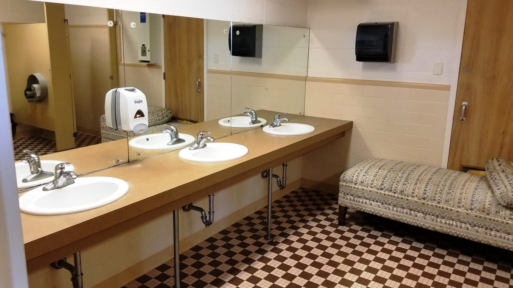 Image for 22,353± SF Former Bank Branch at 333 W Broad Ave., Albany, GA 31701 (Dougherty County)