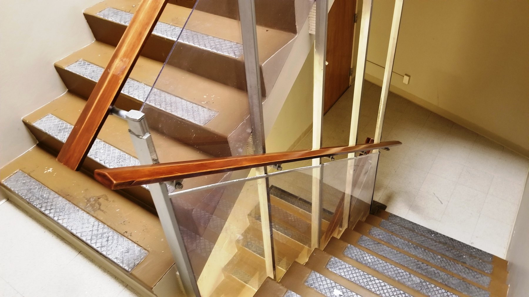 Image for 22,353± SF Former Bank Branch at 333 W Broad Ave., Albany, GA 31701 (Dougherty County)