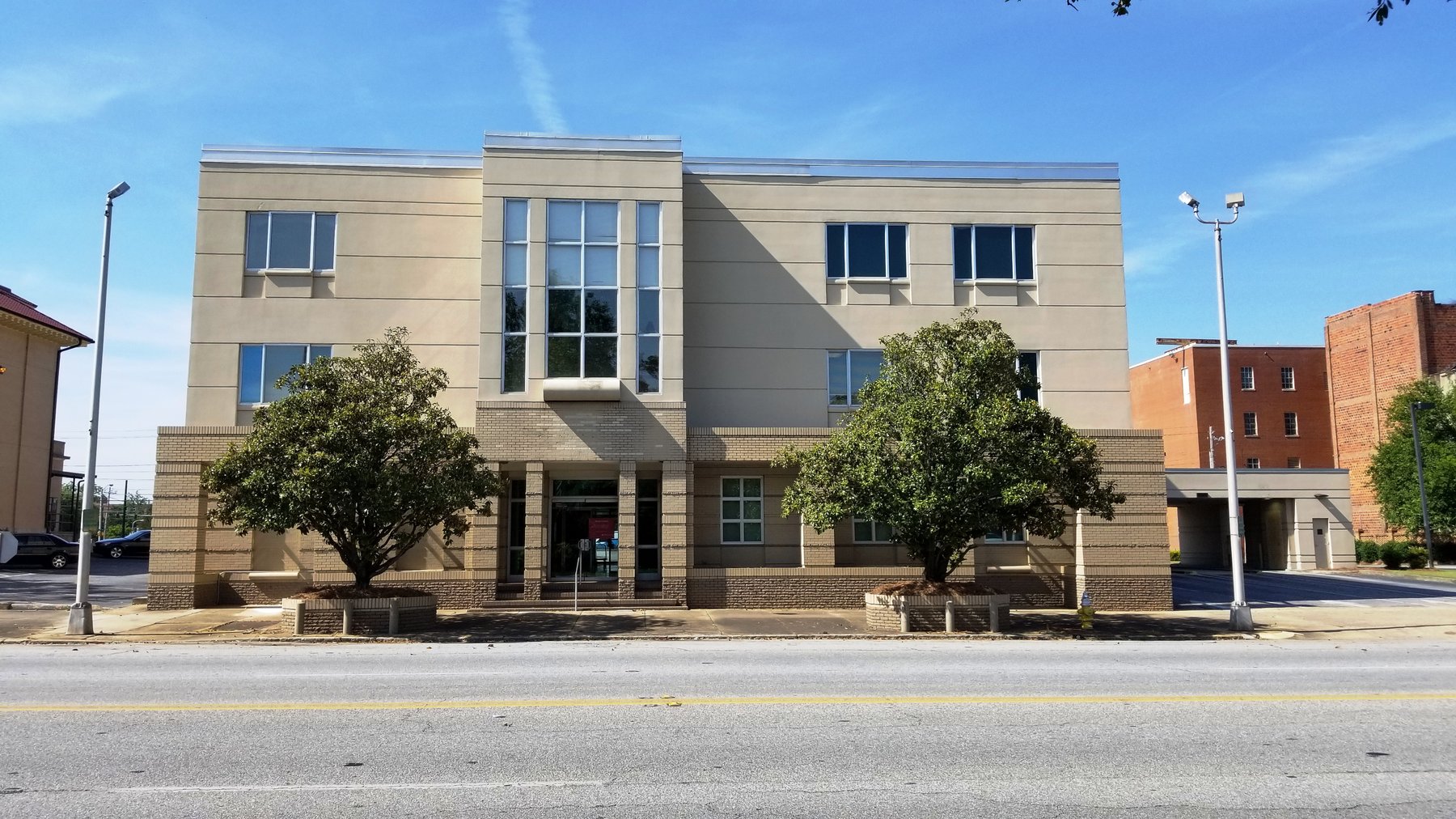 Image for 22,353± SF Former Bank Branch at 333 W Broad Ave., Albany, GA 31701 (Dougherty County)