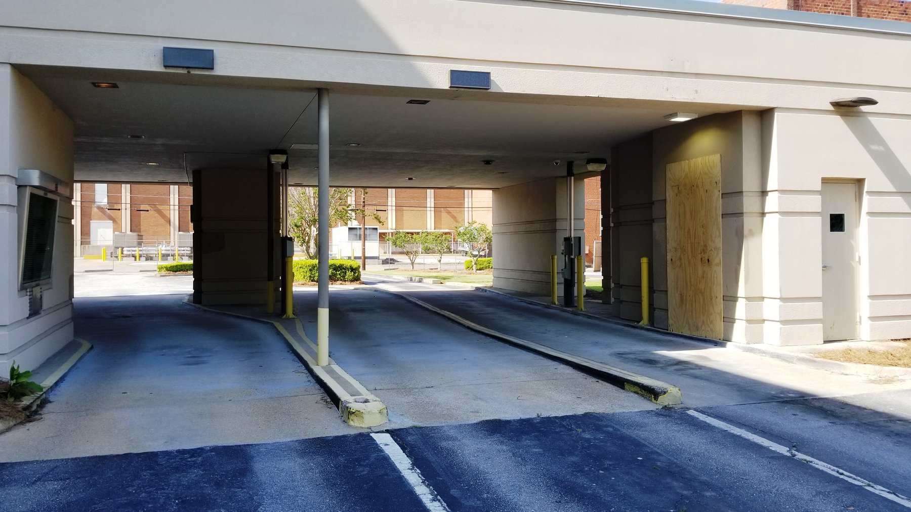 Image for 22,353± SF Former Bank Branch at 333 W Broad Ave., Albany, GA 31701 (Dougherty County)