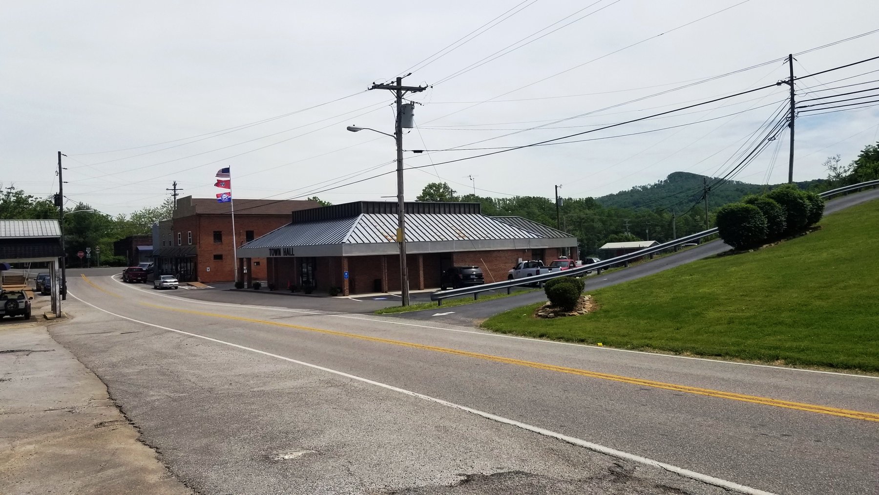 Image for 6,585± SF Former Bank Branch at 202 W Main St., Byrdstown, TN 38549 (Pickett County)