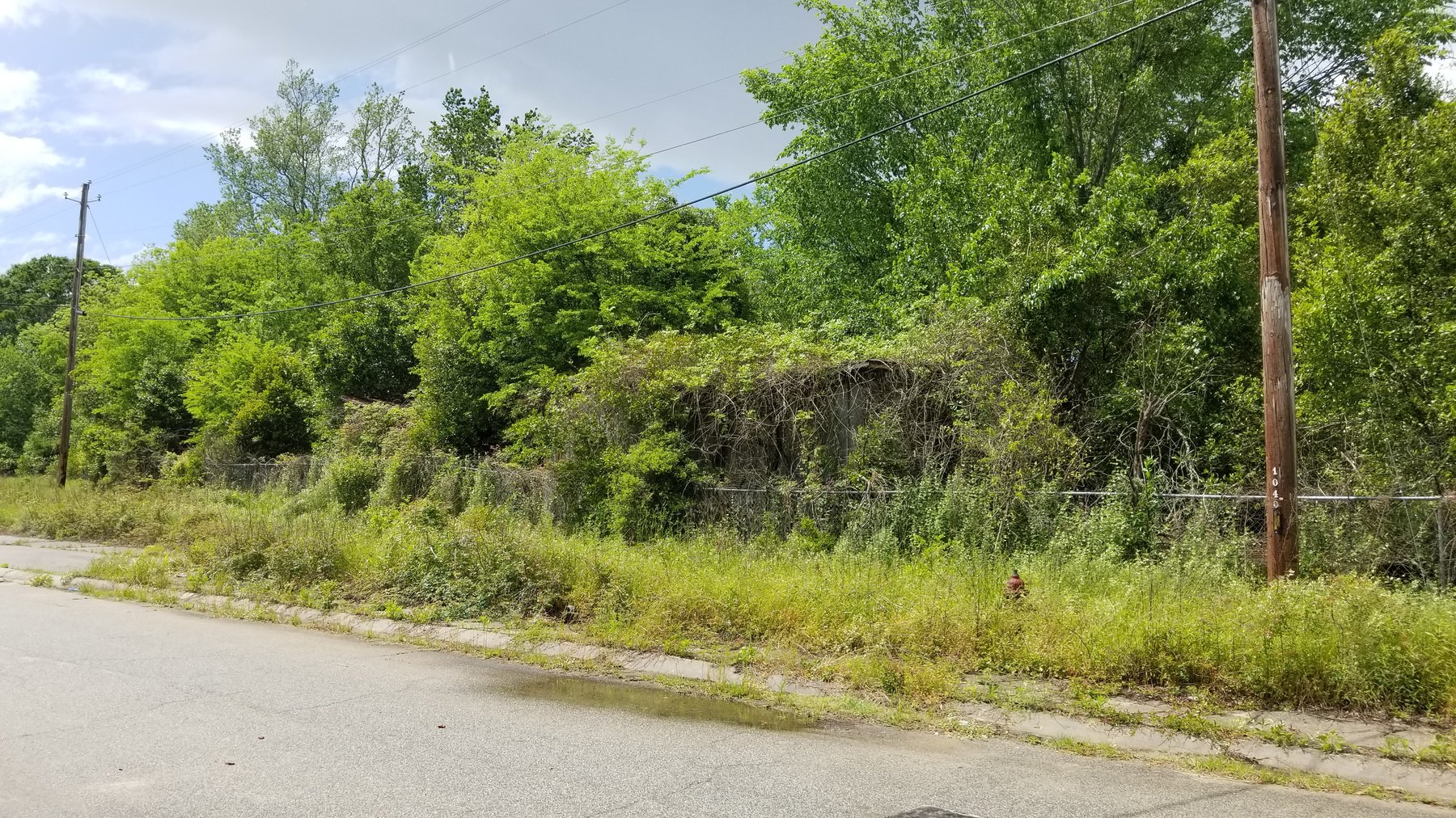 Image for #107: Former Body Shop on .75± Acre Lot at 121 Drayton Alley, Montezuma GA 31063 (Macon County)