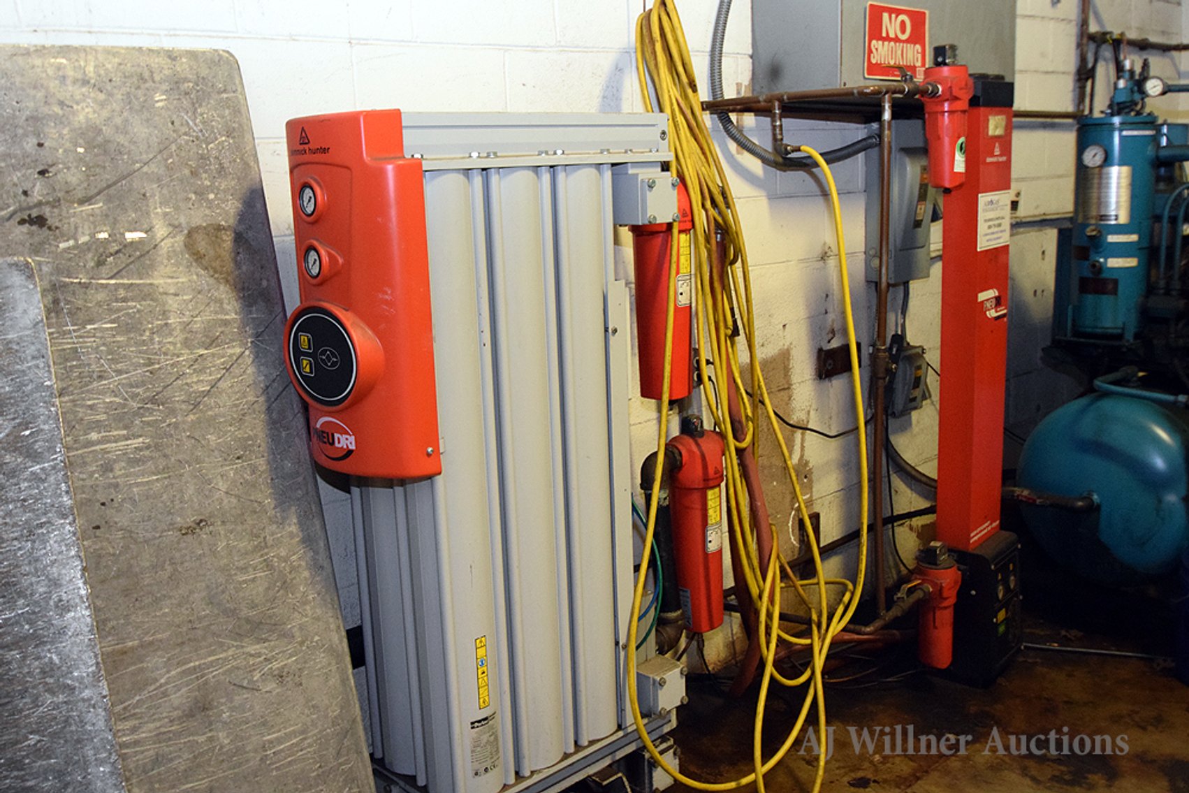 Image for Dominick Hunter Pneudri System w/ Parker MXSN0103C-40 Filter