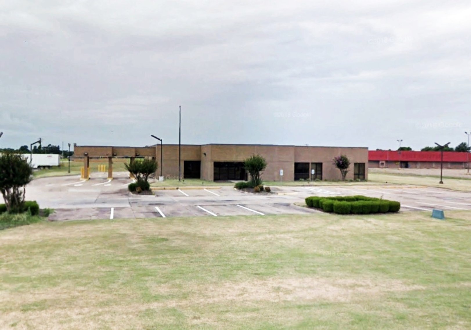 Image for 7,500±SF Former Bank Branch on 3± Acres at 825 Highway 463 N, Trumann, AR 72472 (Poinsett County)