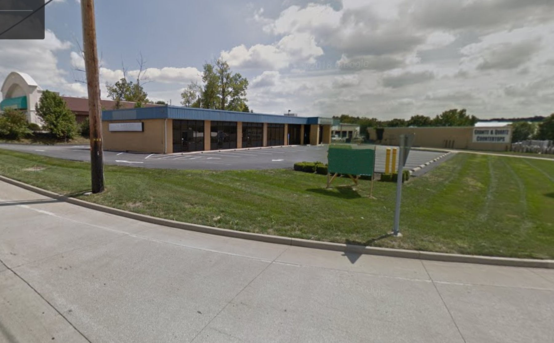 Image for ** SOLD PRIOR TO AUCTION **  5,082±SF Former Bank Branch on .81± Acre at 1416 Harvestowne Ind Dr, St Charles, MO 63304 (St Charles County)