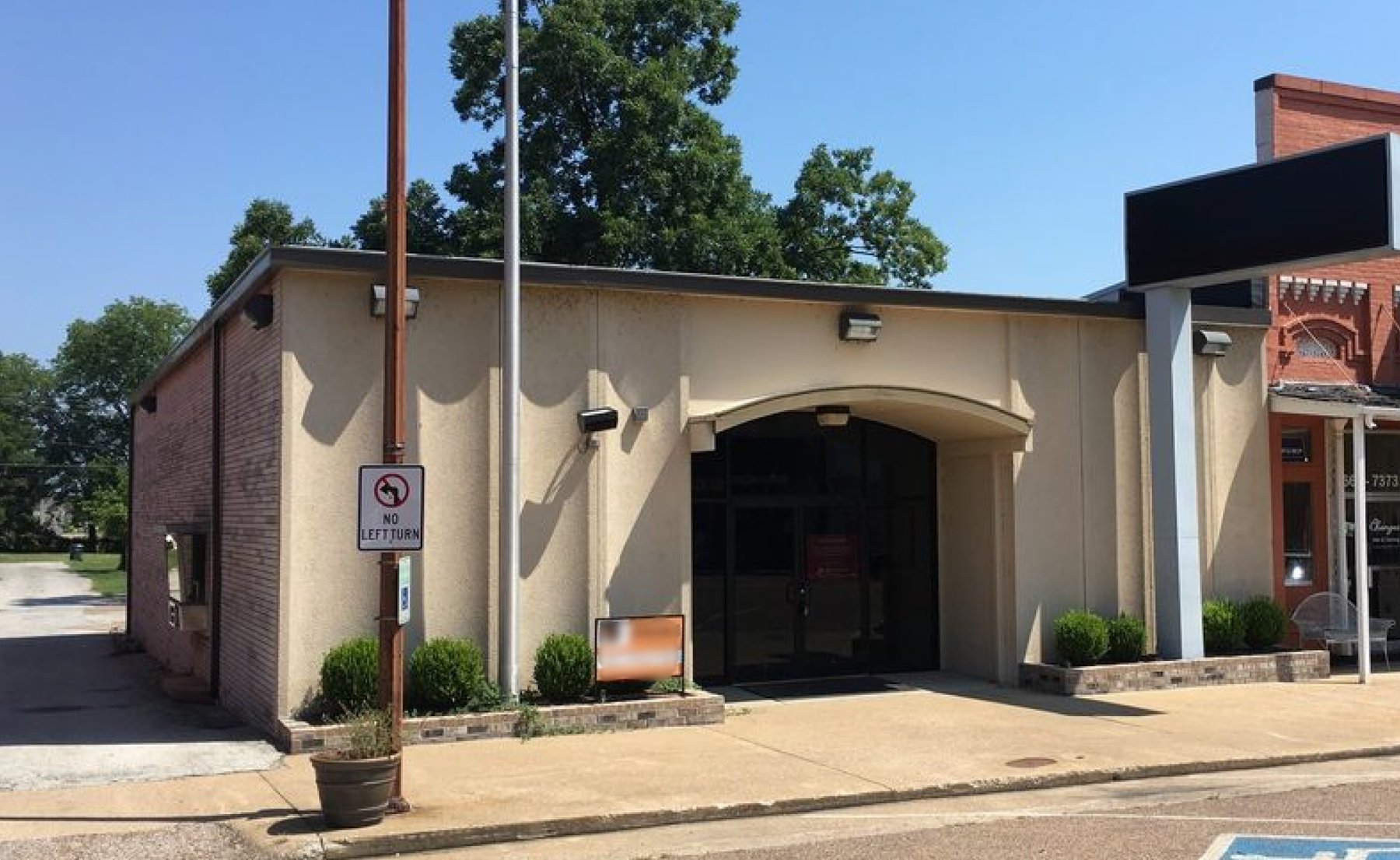 Image for 2,839±SF Former Bank Branch on .07± Acre at 202 E Main St, Rutherford, TN 38369 (Gibson County)