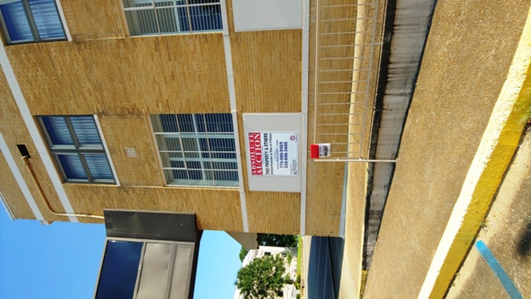 Image for 8,556±SF Former Bank Branch on .09± Acre at 117 N Jackson St, Houston, MS 38851 (Chickasaw County)