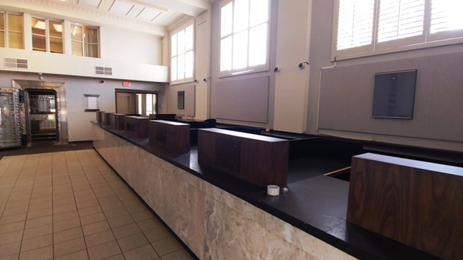 Image for 8,556±SF Former Bank Branch on .09± Acre at 117 N Jackson St, Houston, MS 38851 (Chickasaw County)