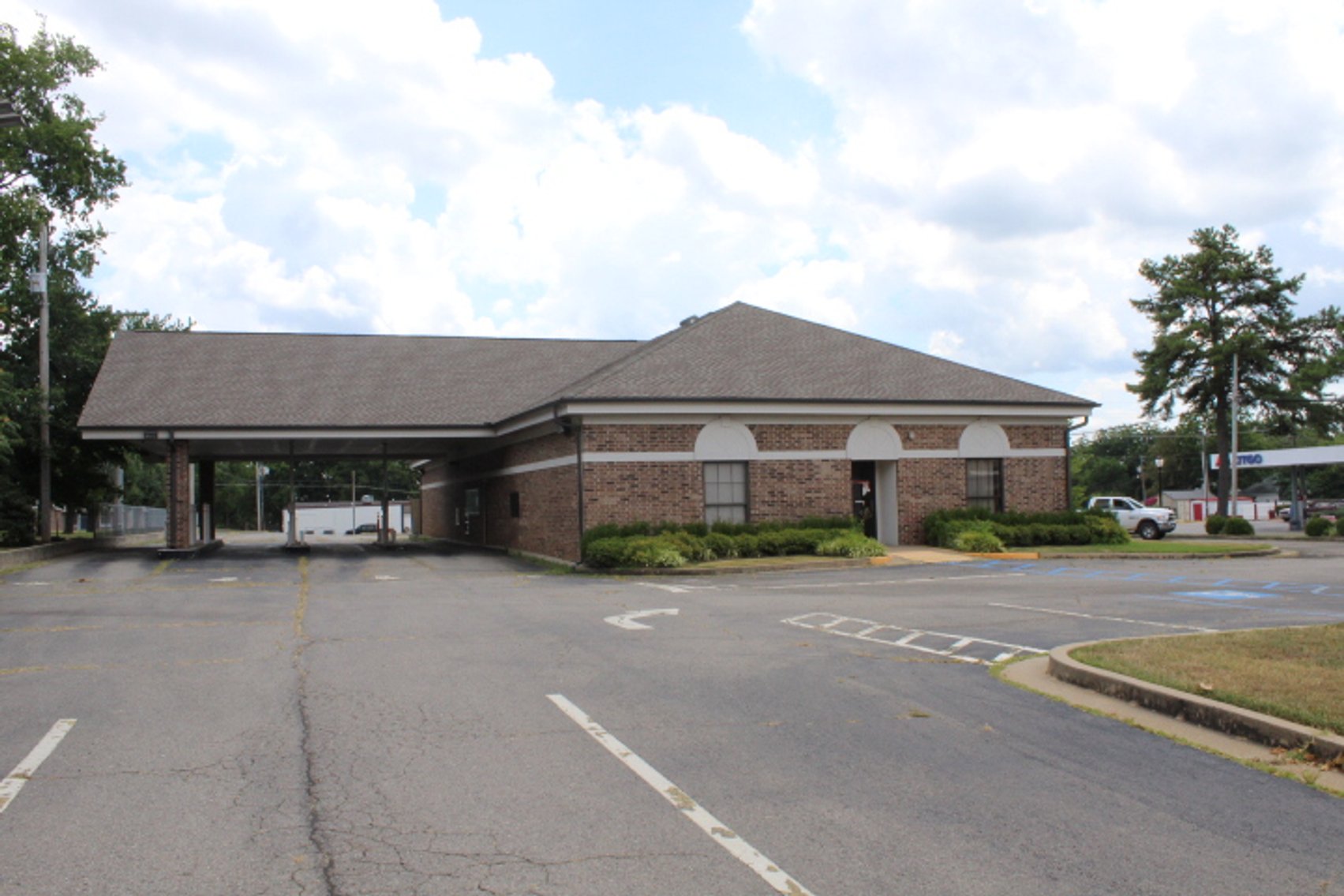 Image for 4,984±SF Former Bank Branch on 1.2± Acres at 127 E Main St, Booneville, AR 72927 (Logan County)