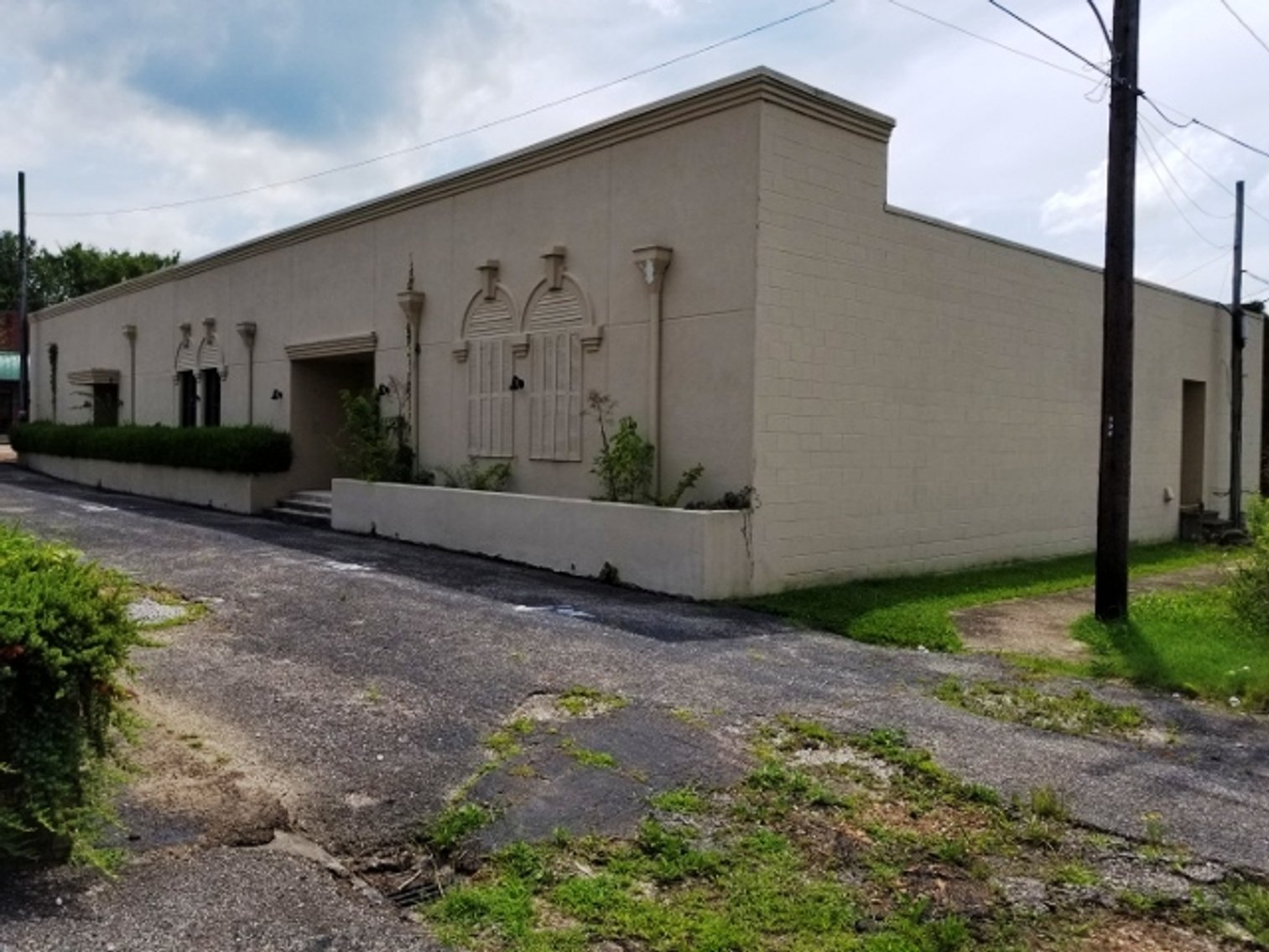 Image for 6,612±SF Former Bank Branch on .3± Acre at 144 E Main St, Whiteville, TN 38075 (Hardeman County)
