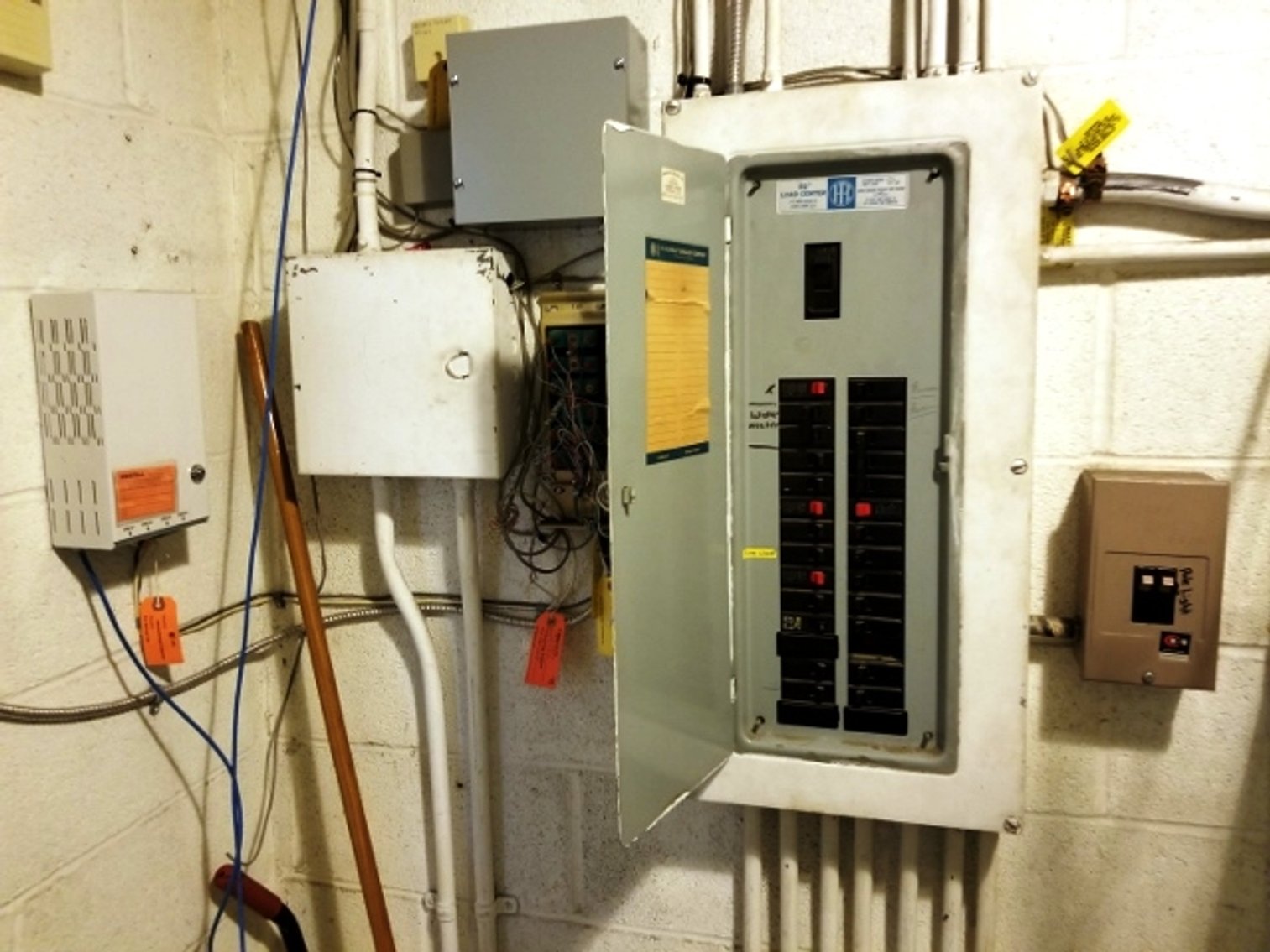 Image for 2,120±SF Former Bank Branch on .17± Acre at 124 S Main St, Ridgely TN 38080 (Lake County)