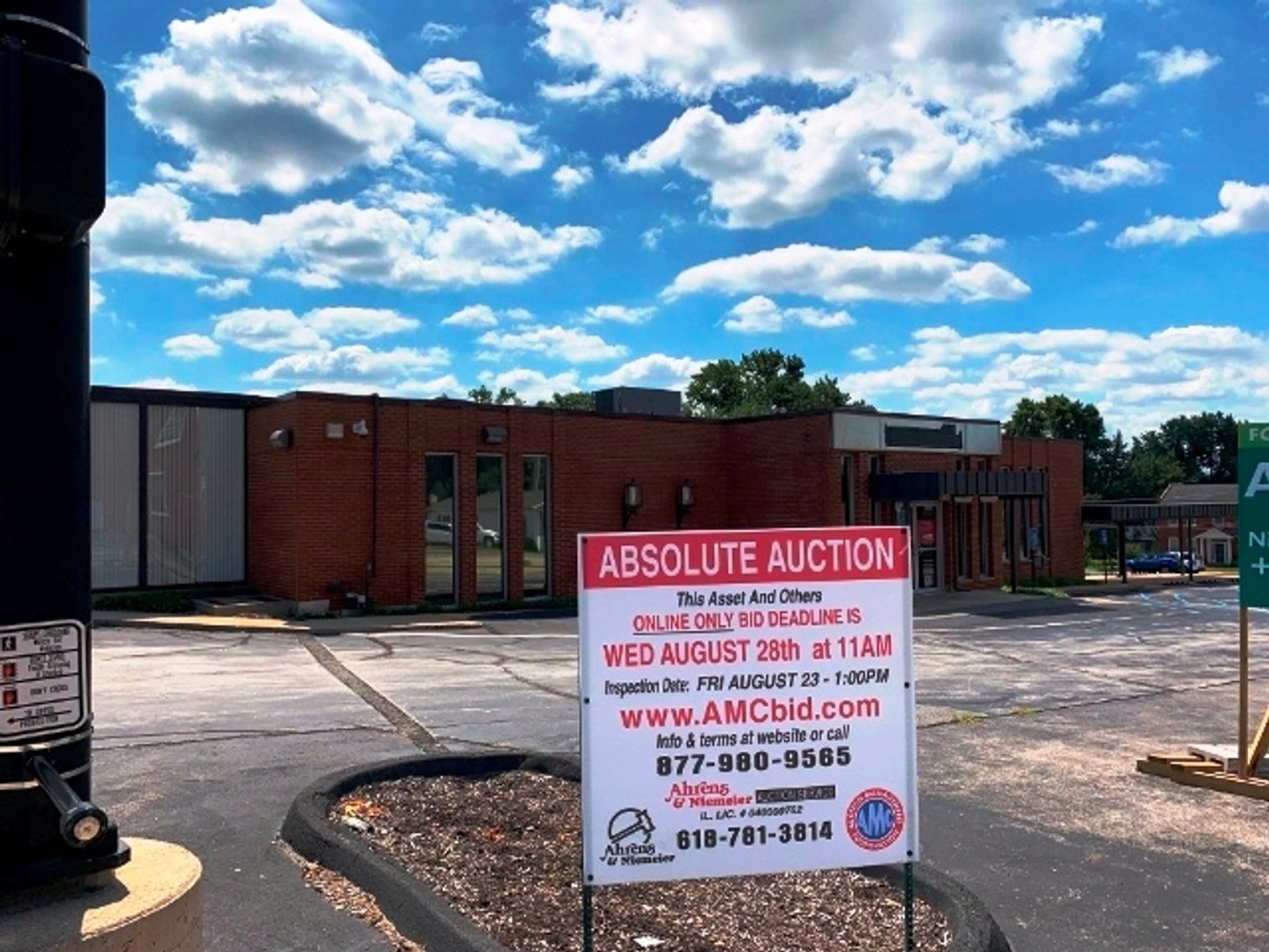 Image for 4,446±SF Former Bank Branch on 1.45± Acres at 423 1st Capitol Dr, St Charles, MO 63301 (St Charles County)
