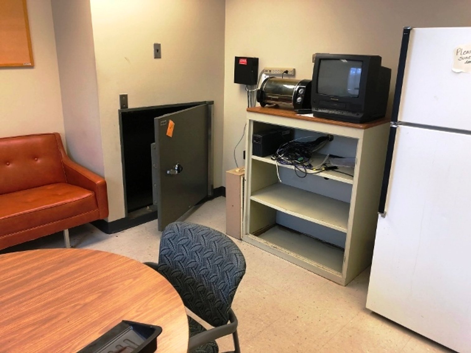 Image for 4,325±SF Footprint Former Bank Branch on .9± Acre at 8910 E 38th St, Indianapolis, IN 46226 (Marion County)