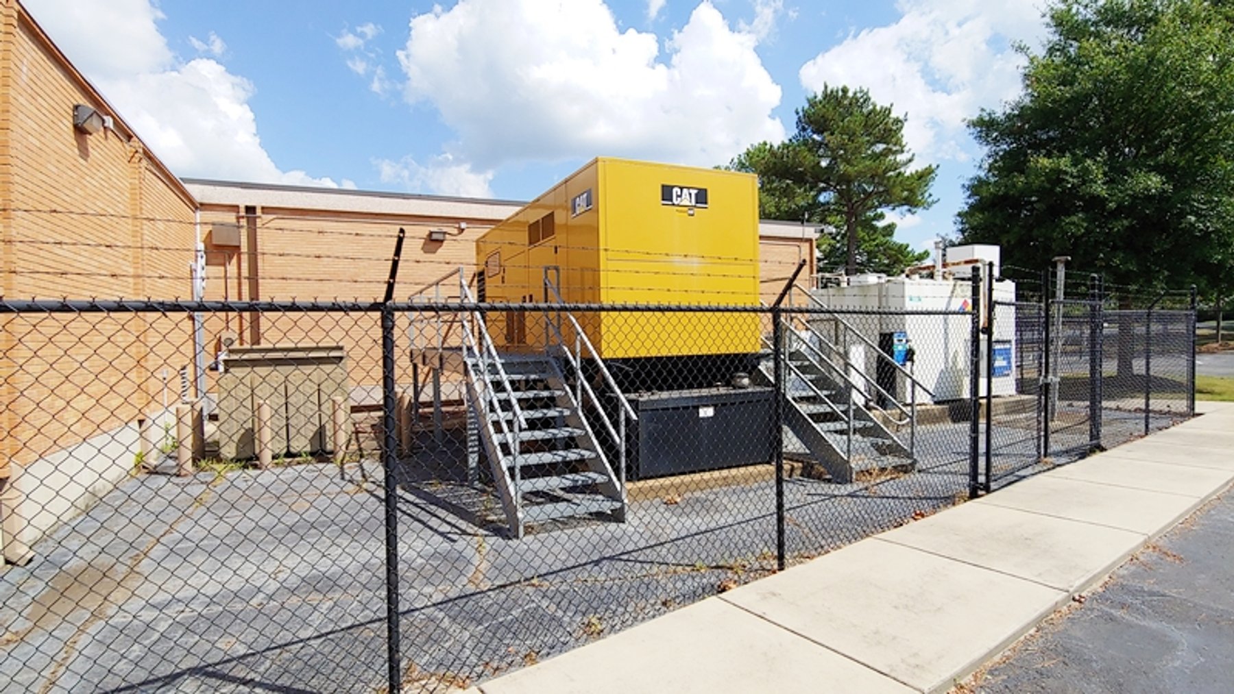 Image for Jackson MS: 56,900±SF Former Bank Operations Center on 5.72± Acres at 4855 I-55 N, Jackson MS 39206 (Hinds County)