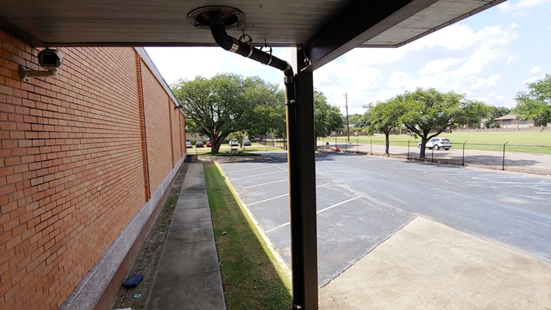 Image for Jackson MS: 56,900±SF Former Bank Operations Center on 5.72± Acres at 4855 I-55 N, Jackson MS 39206 (Hinds County)