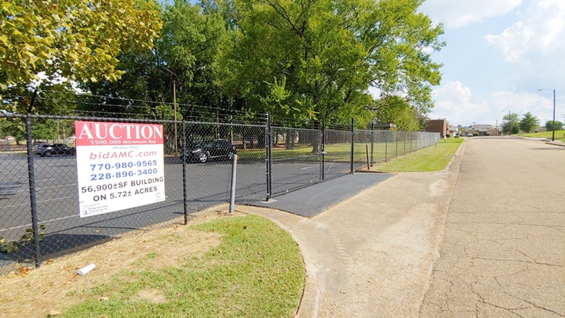 Image for Jackson MS: 56,900±SF Former Bank Operations Center on 5.72± Acres at 4855 I-55 N, Jackson MS 39206 (Hinds County)