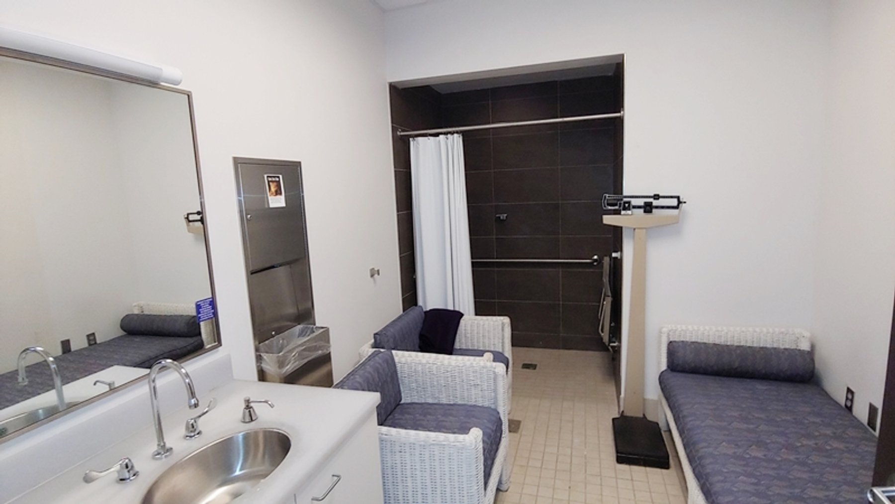 Image for Jackson MS: 56,900±SF Former Bank Operations Center on 5.72± Acres at 4855 I-55 N, Jackson MS 39206 (Hinds County)