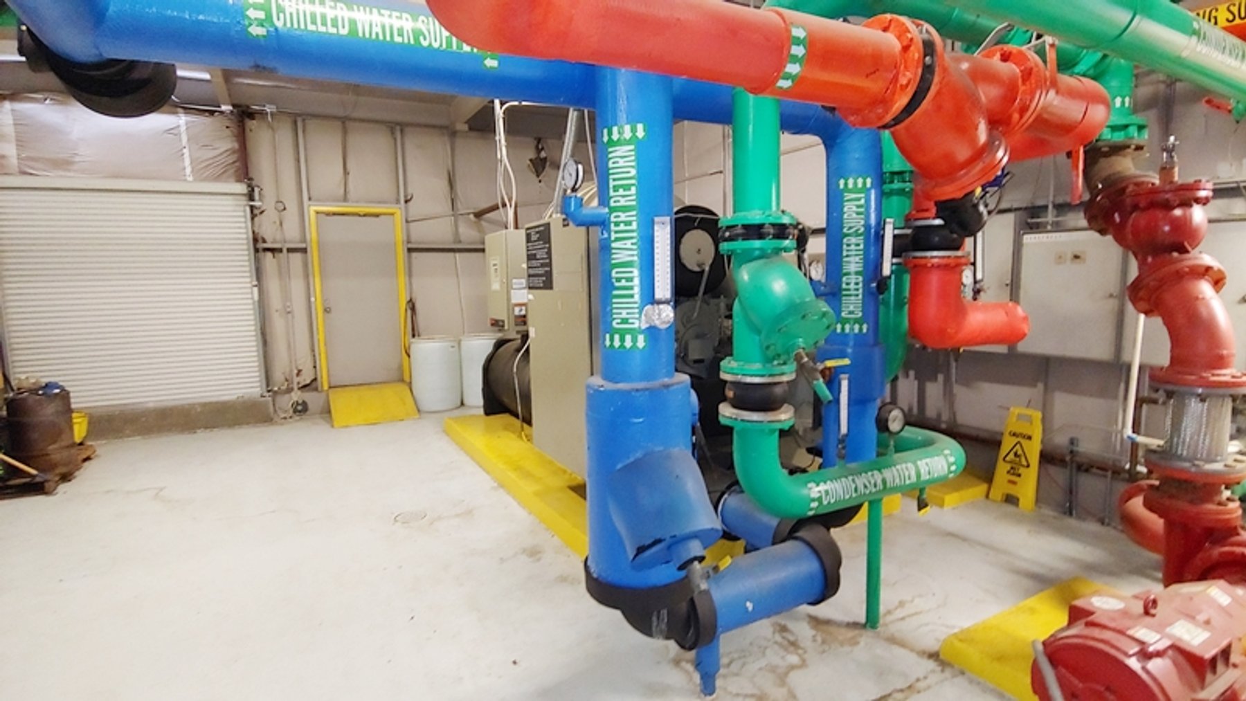 Image for Jackson MS: 56,900±SF Former Bank Operations Center on 5.72± Acres at 4855 I-55 N, Jackson MS 39206 (Hinds County)