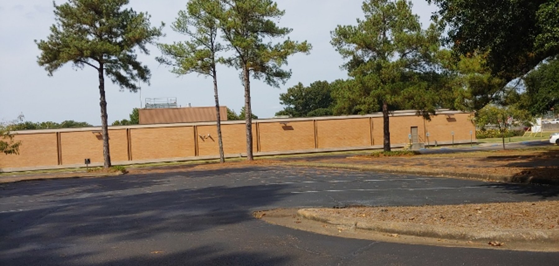 Image for Jackson MS: 56,900±SF Former Bank Operations Center on 5.72± Acres at 4855 I-55 N, Jackson MS 39206 (Hinds County)