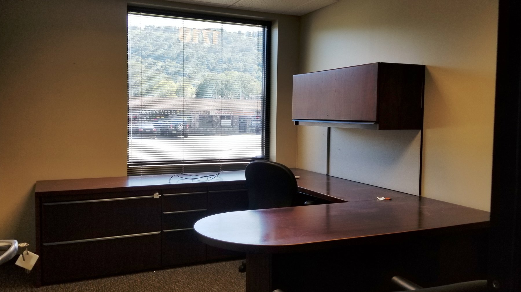 Image for Fort Payne, AL: 3,356±SF Former Bank Branch at 1718 Gault Avenue N., Fort Payne, AL 35967 (DeKalb County) 