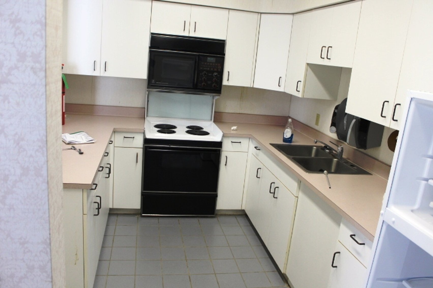 Image for Fordyce, AR: 9,910±SF Former Bank Branch at 611 West 4th Street, Fordyce, AR 71742 (Dallas County)