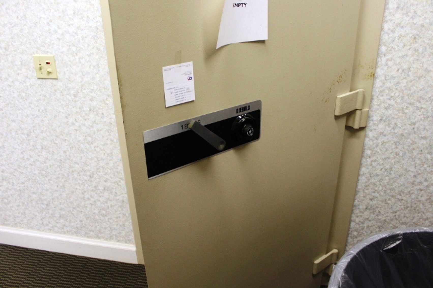 Image for Fordyce, AR: 9,910±SF Former Bank Branch at 611 West 4th Street, Fordyce, AR 71742 (Dallas County)