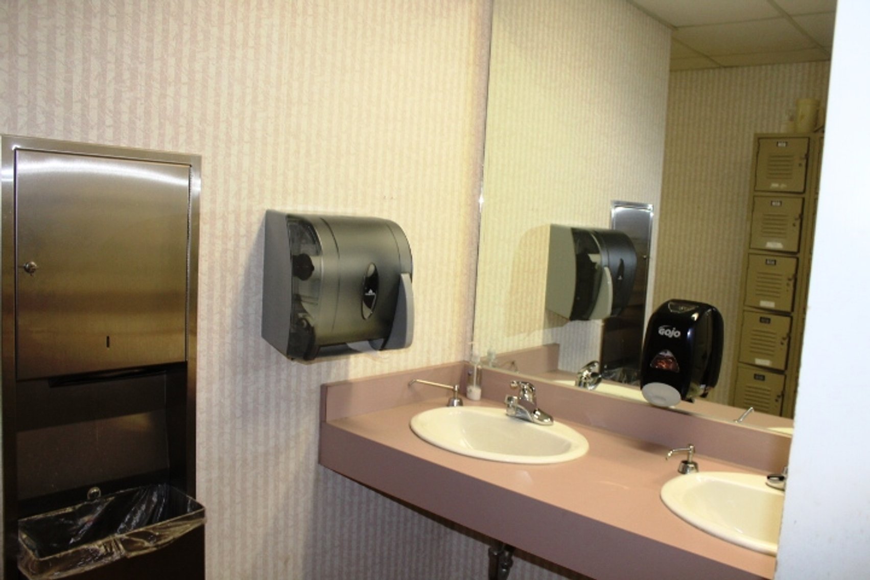 Image for Fordyce, AR: 9,910±SF Former Bank Branch at 611 West 4th Street, Fordyce, AR 71742 (Dallas County)