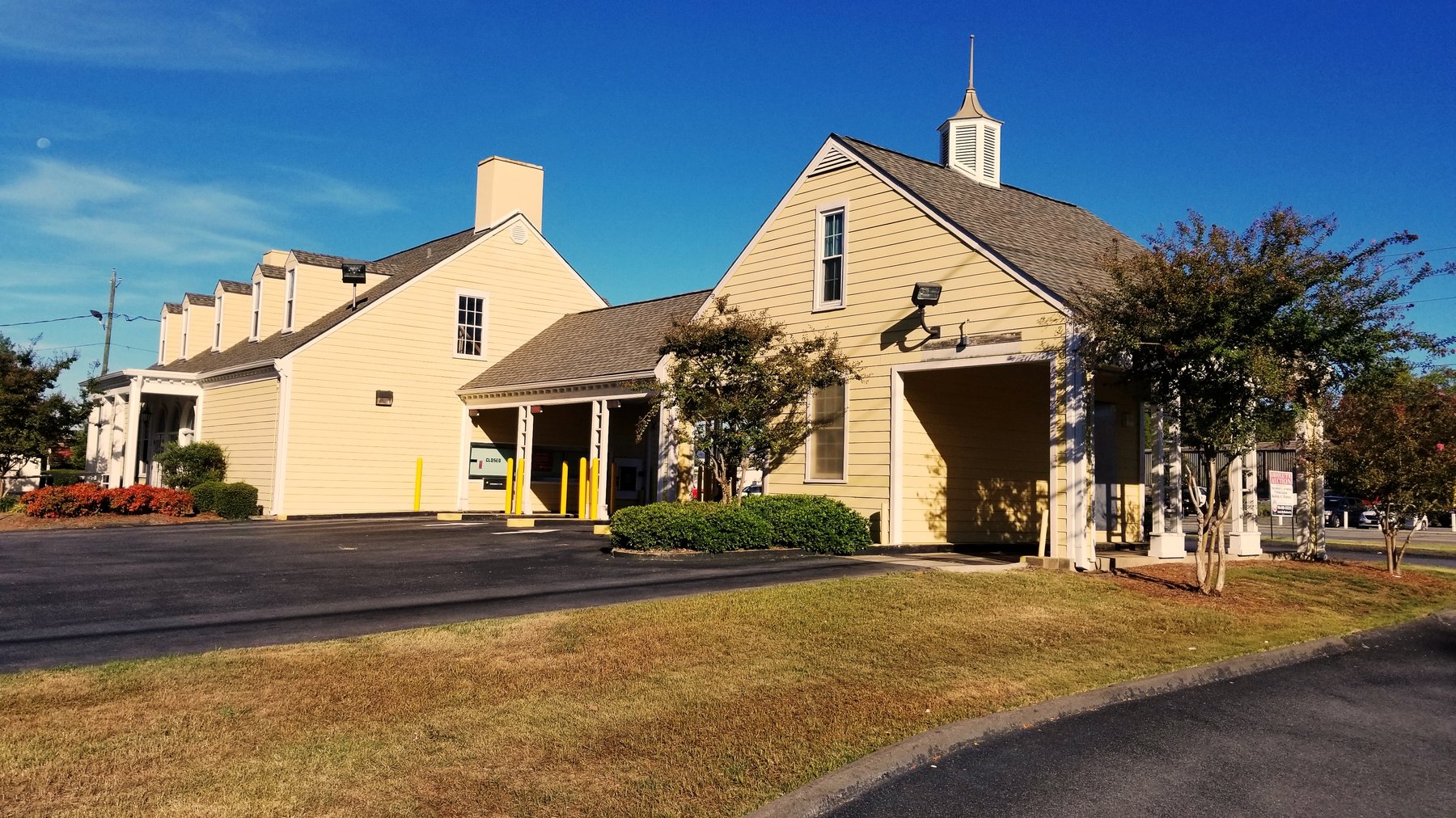 Image for Rome, GA: 2,596±SF Former Bank Branch on 1.55± Acres at 2101 Shorter Avenue, Rome, GA 30165 (Floyd County)