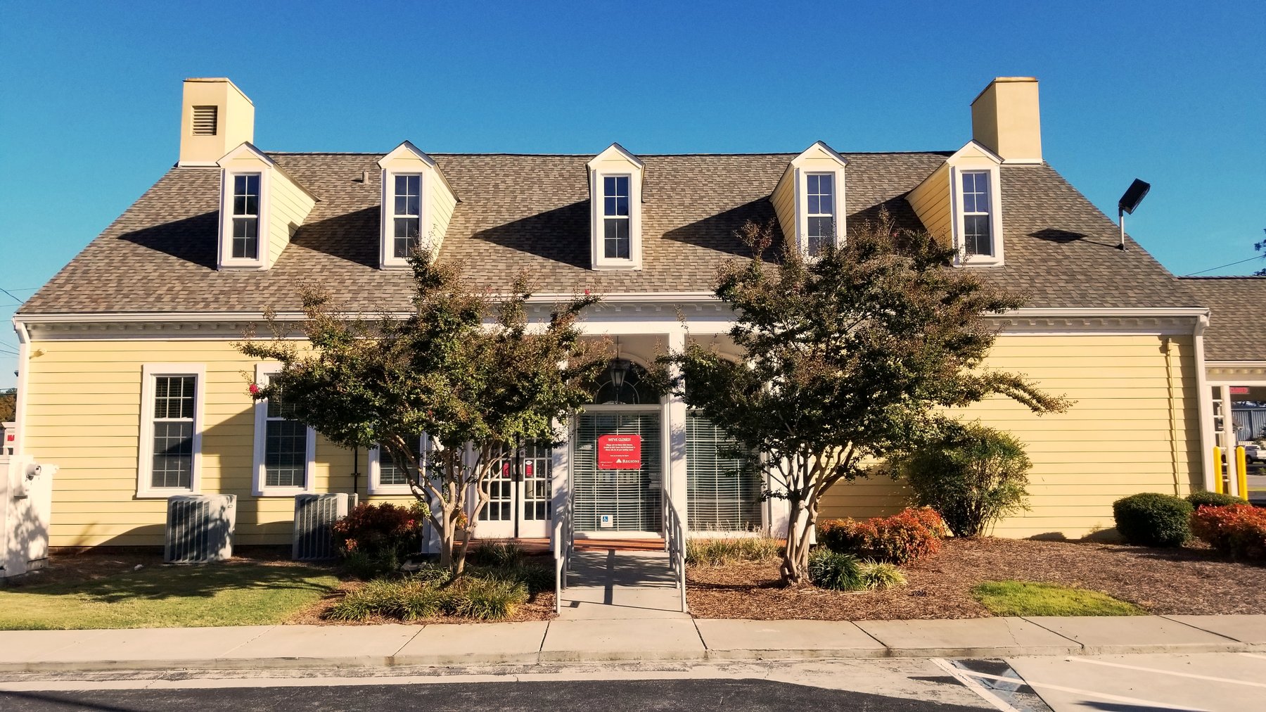 Image for Rome, GA: 2,596±SF Former Bank Branch on 1.55± Acres at 2101 Shorter Avenue, Rome, GA 30165 (Floyd County)