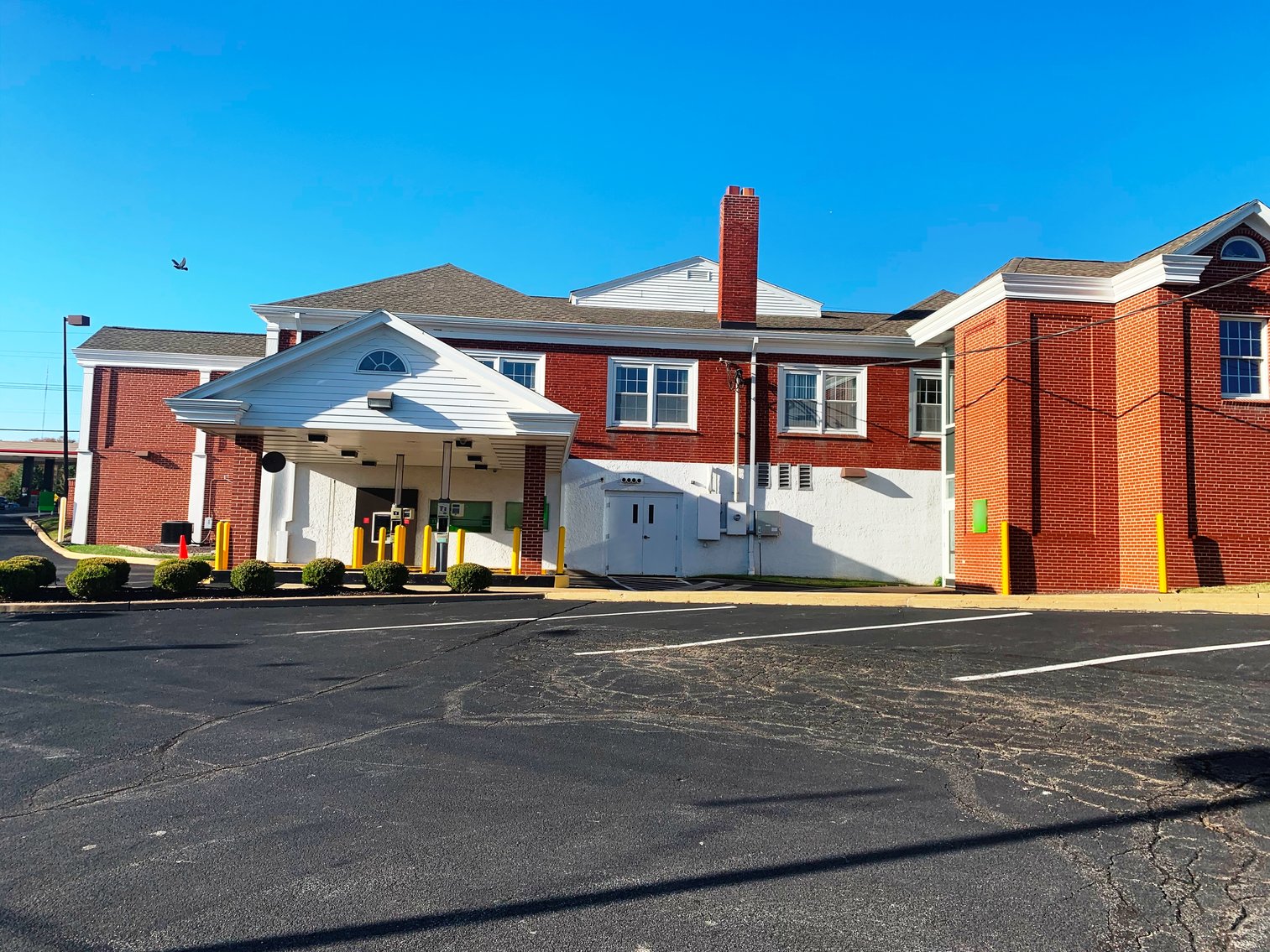 Image for Affton, MO: 8,300±SF Footprint Former Bank Branch on .84± Acre at 9100 Gravois Road, Affton, MO 63123 (St. Louis County)