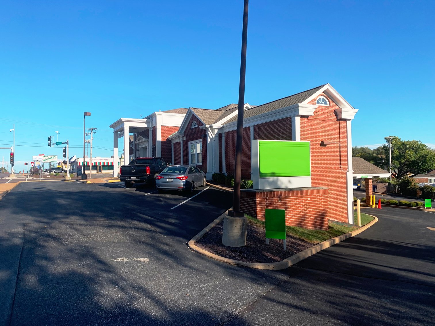 Image for Affton, MO: 8,300±SF Footprint Former Bank Branch on .84± Acre at 9100 Gravois Road, Affton, MO 63123 (St. Louis County)