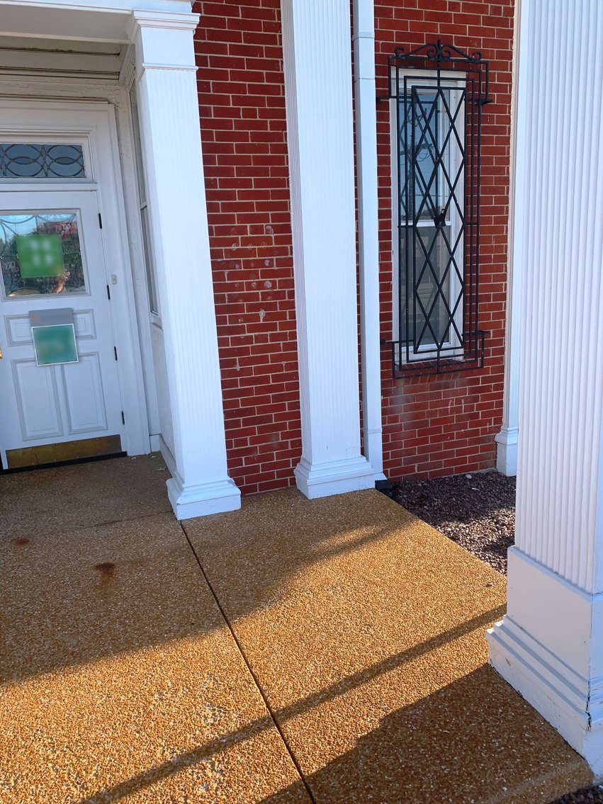 Image for Affton, MO: 8,300±SF Footprint Former Bank Branch on .84± Acre at 9100 Gravois Road, Affton, MO 63123 (St. Louis County)