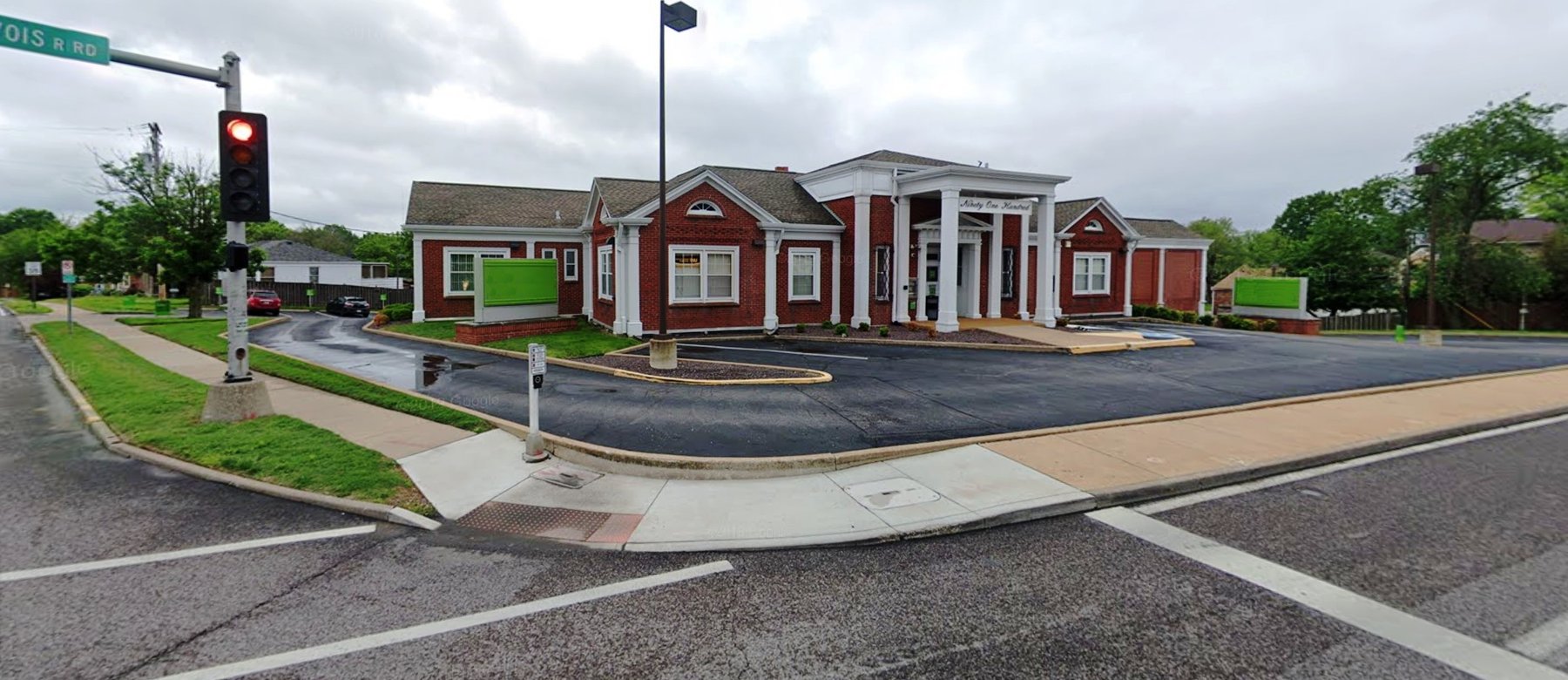 Image for Affton, MO: 8,300±SF Footprint Former Bank Branch on .84± Acre at 9100 Gravois Road, Affton, MO 63123 (St. Louis County)