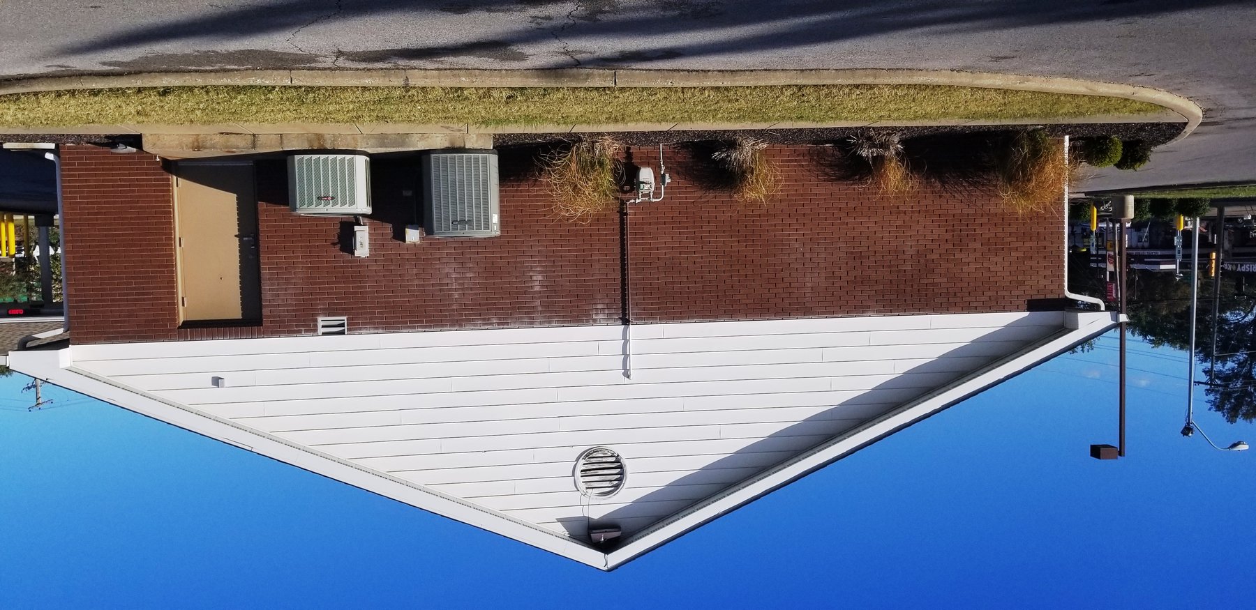 Image for Carbondale, IL: 7,384±SF Footprint Former Bank Branch on 1.15± Acres at 601 E. Main Street, Carbondale, IL 62901 (Jackson County)