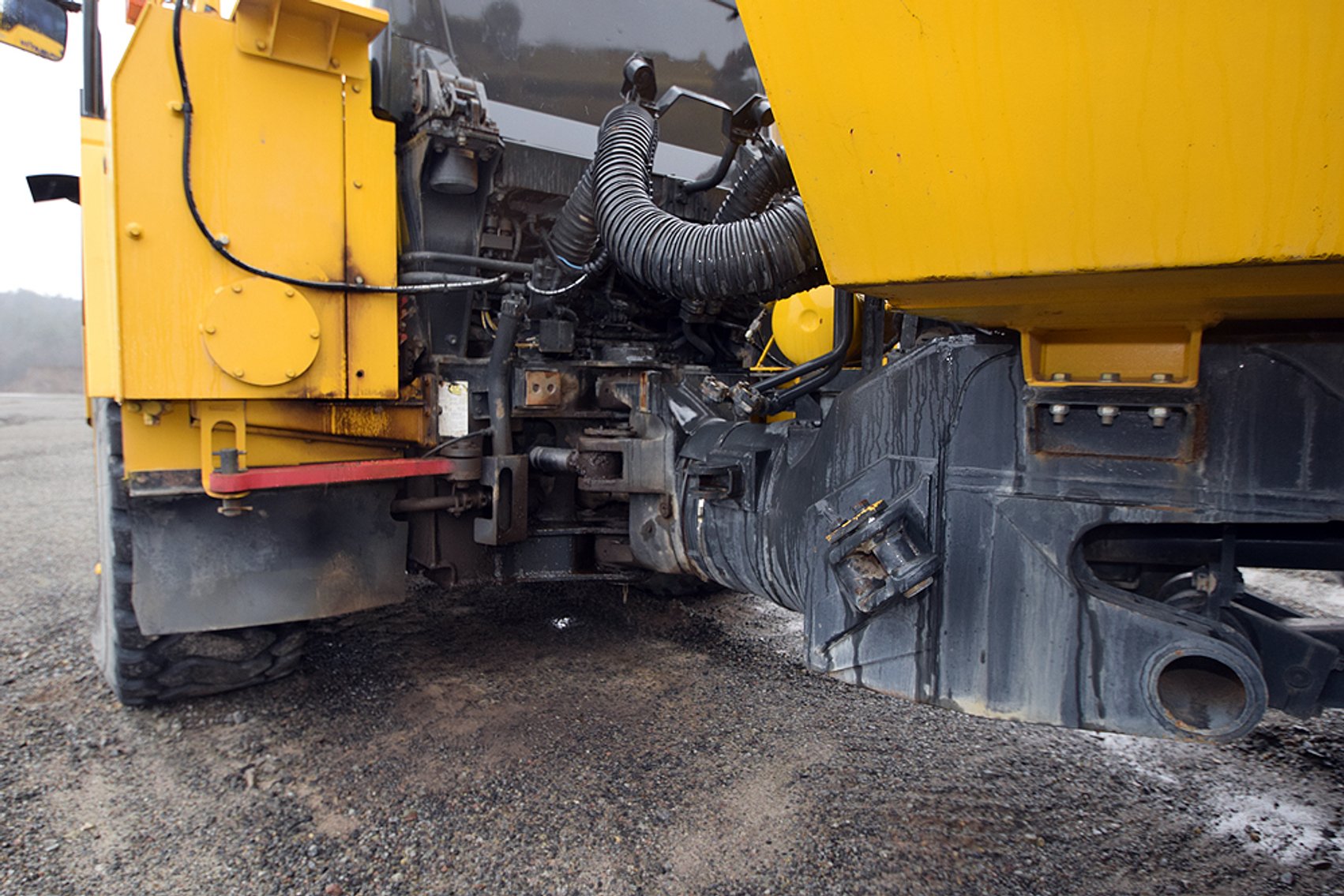 Image for Komatsu HM300-2, Articulated Water Truck (2006)