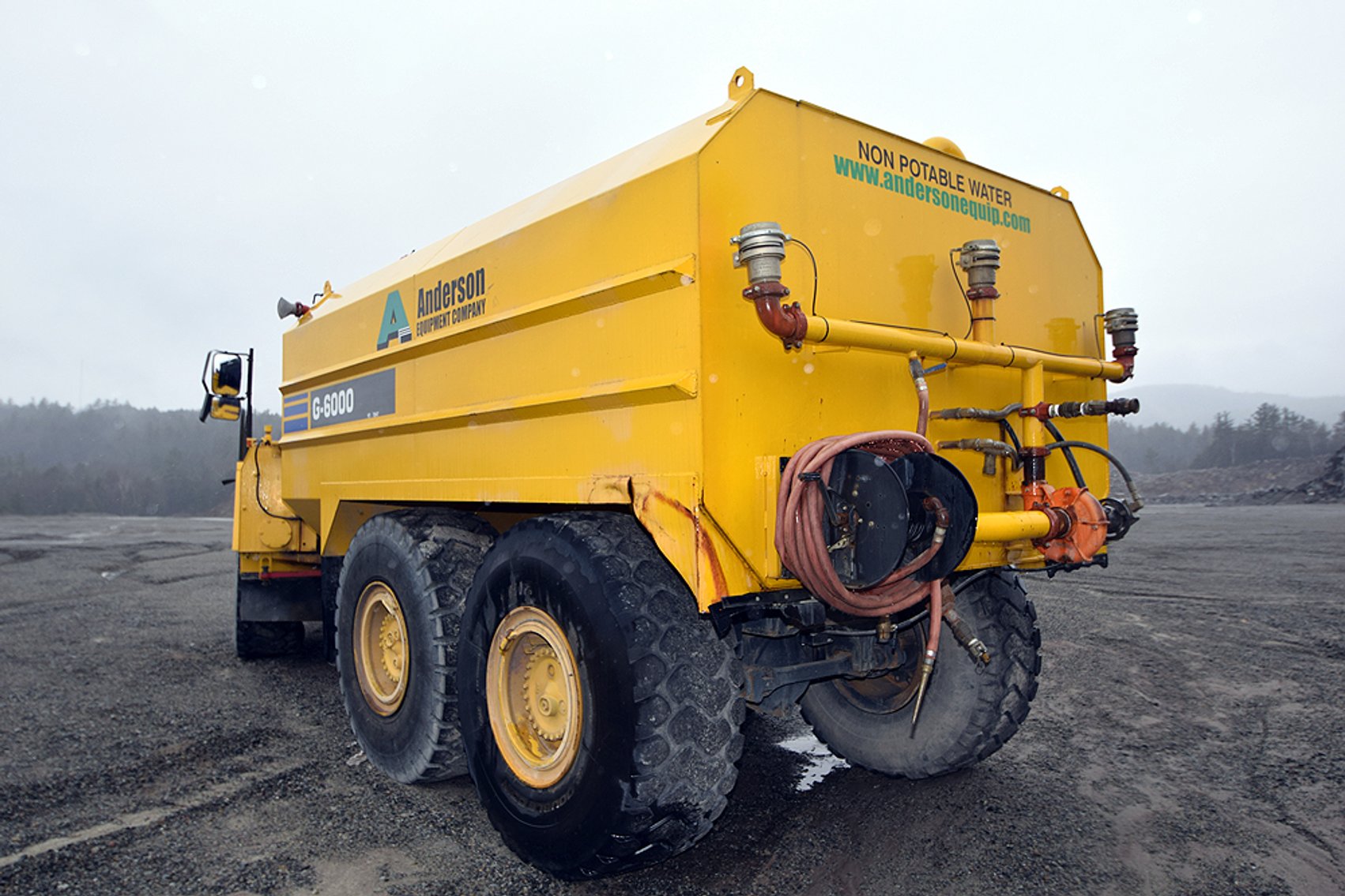 Image for Komatsu HM300-2, Articulated Water Truck (2006)