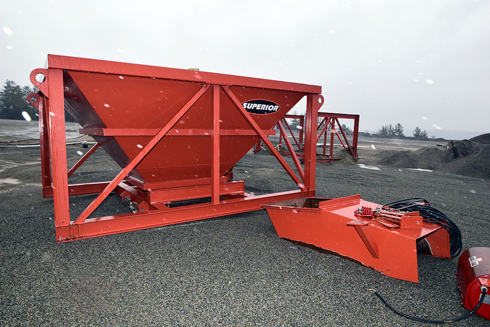 Image for Superior Industries, 36” x 50’ Portable, Radial Stacking Conveyor