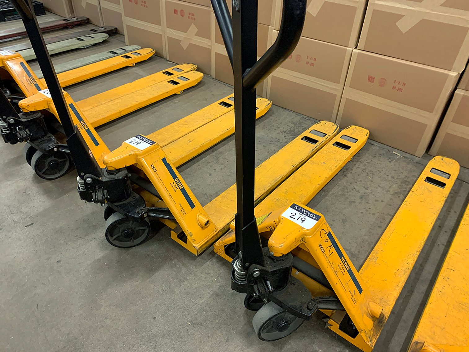 Image for Apparel Distribution Warehouse:  Material Handling Equipment